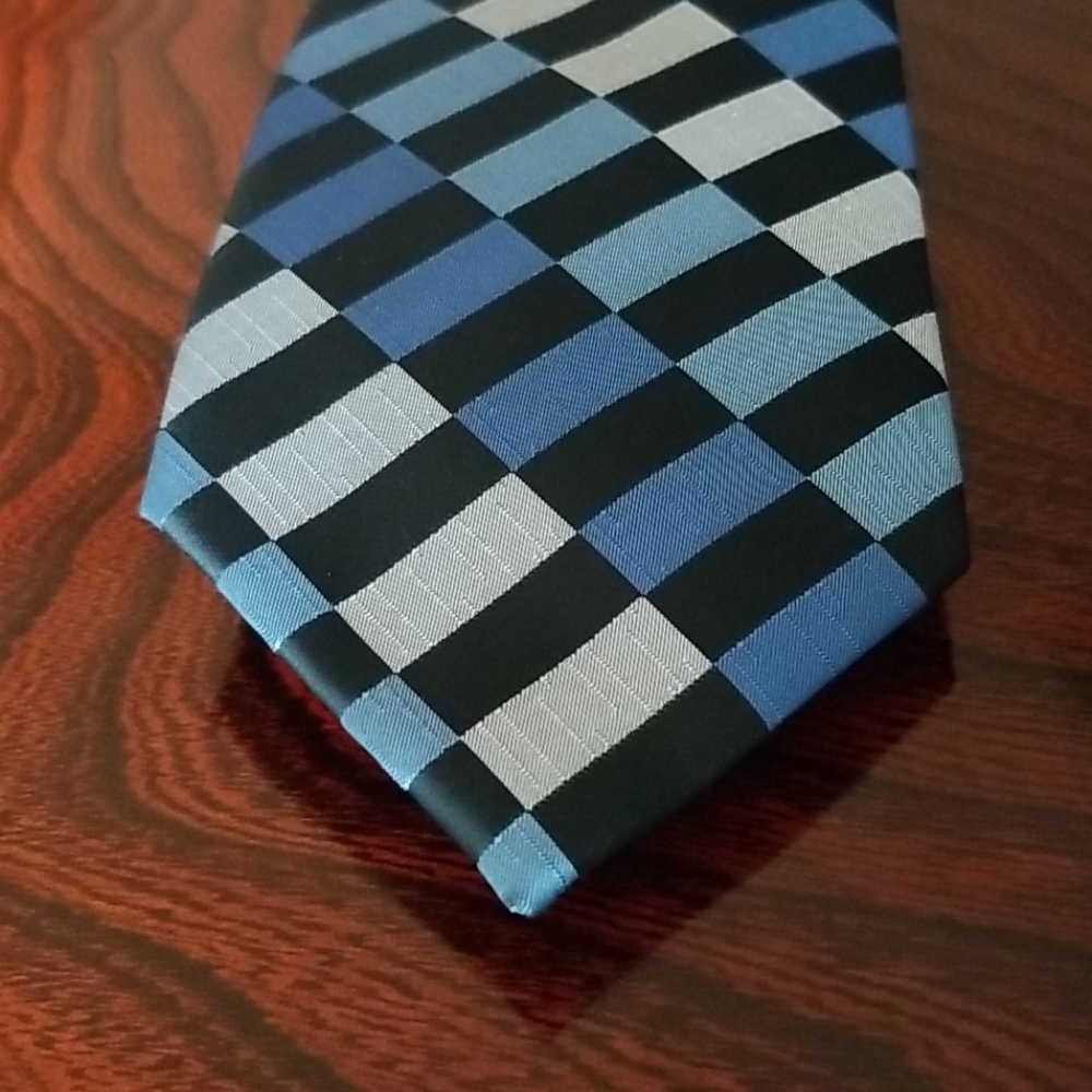 Sun River Tie